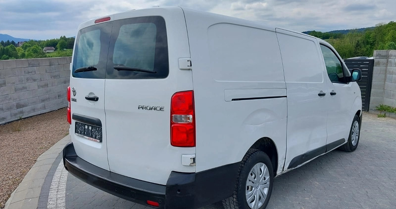 Toyota ProAce cena 49700 przebieg: 121000, rok produkcji 2019 z Sieniawa małe 106